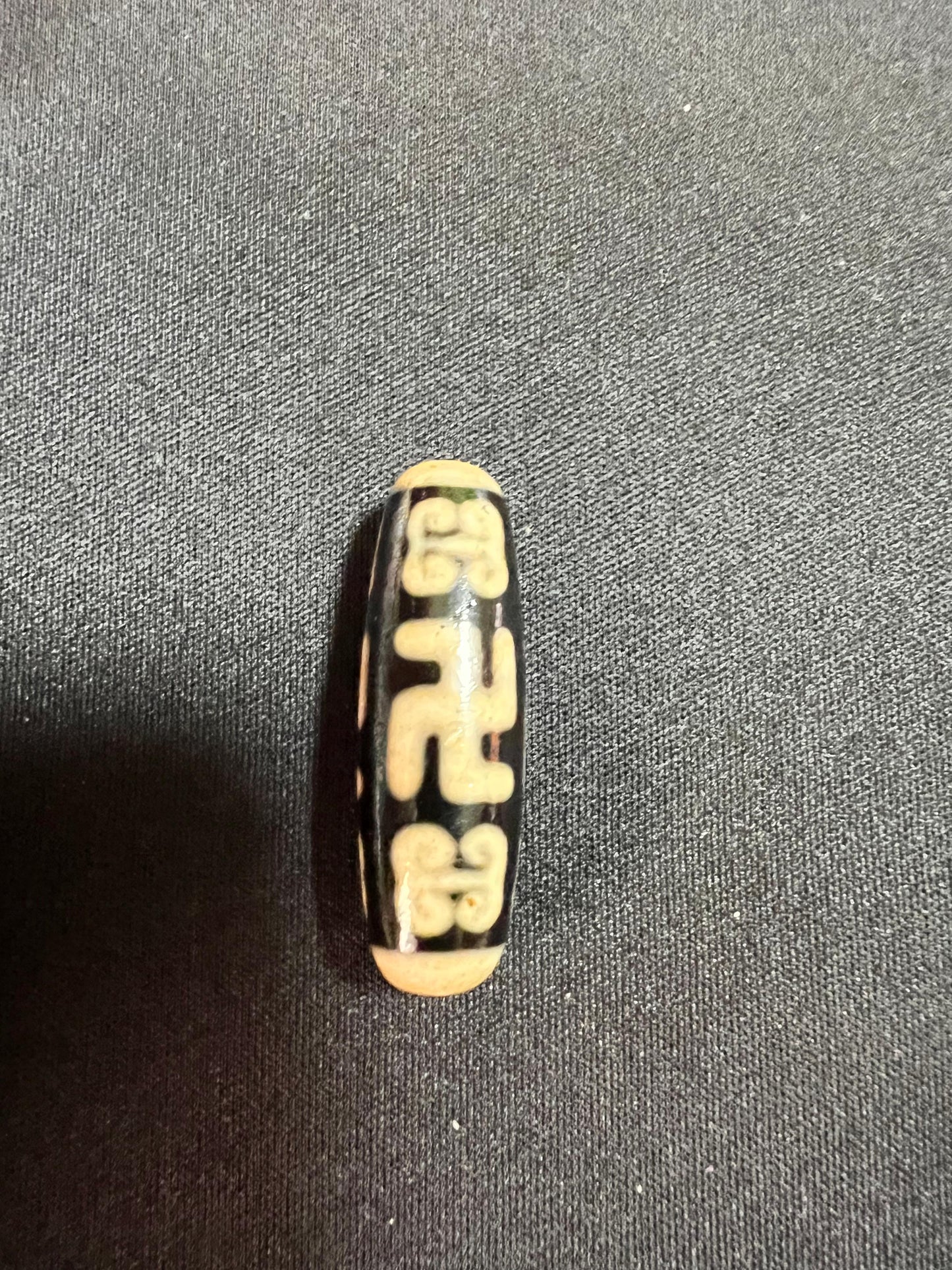 Swastika Dzi