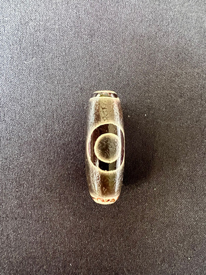 One Eye Dzi Mountain with God of Wealth (Collector Grade)